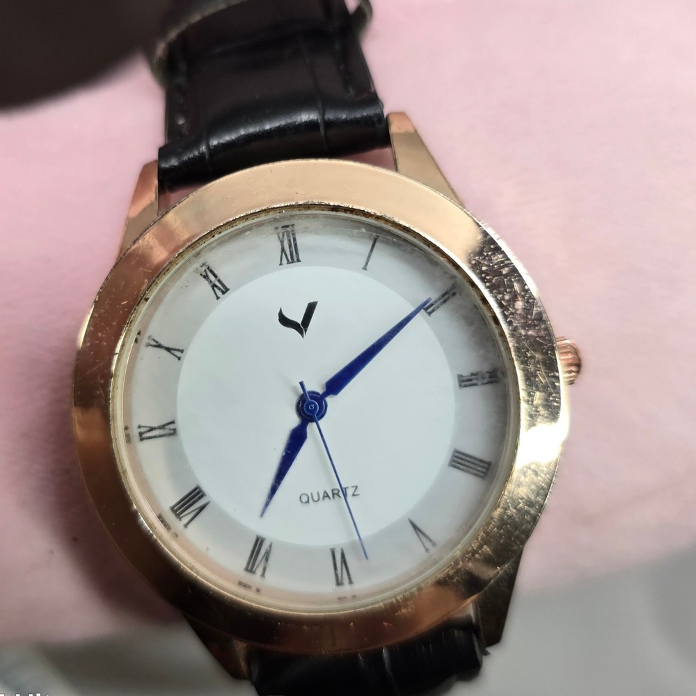 V Logo Quartz Watch Roman Numeral Dial Rose Gold Black Strap Good Minimalist